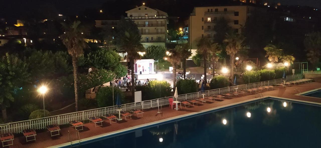 Villaggio Costa D'Argento San Vito Chietino Zewnętrze zdjęcie